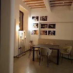 Ultroneo, Di Collina Винчи