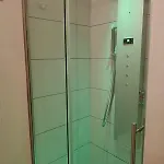 Ultroneo, Di Collina Отель типа 