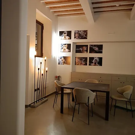 Ultroneo, Di Collina Vinci